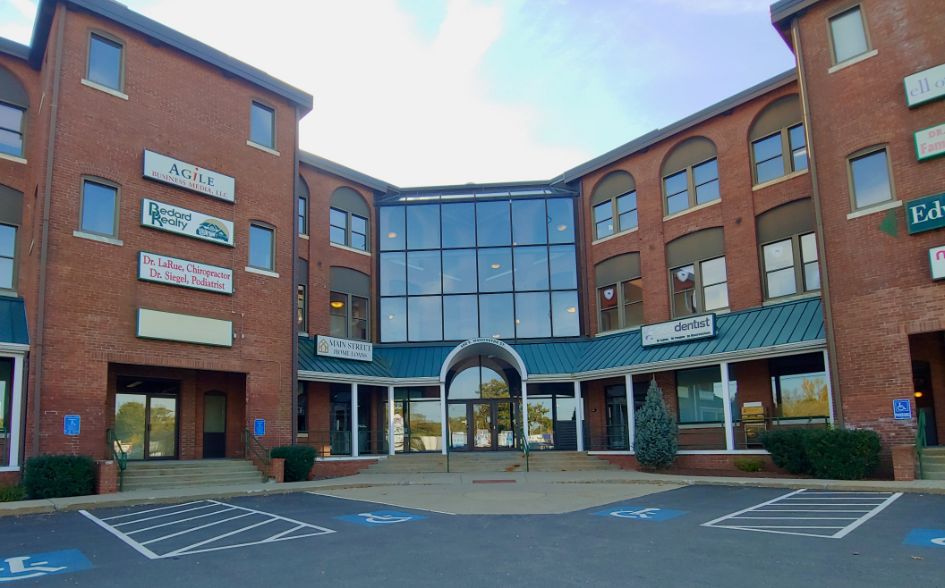 Picture of the entrance to the Tower Square Building in North Attleboro, Massachusetts.